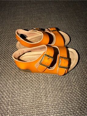 Toddler girl Orange Buckle Sandals - Comfortable Adjustable Straps